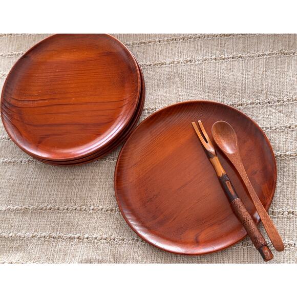 Vintage Small Wooden Plates, Japanese Lacquerware (Set of 5) - Picture 1 of 13